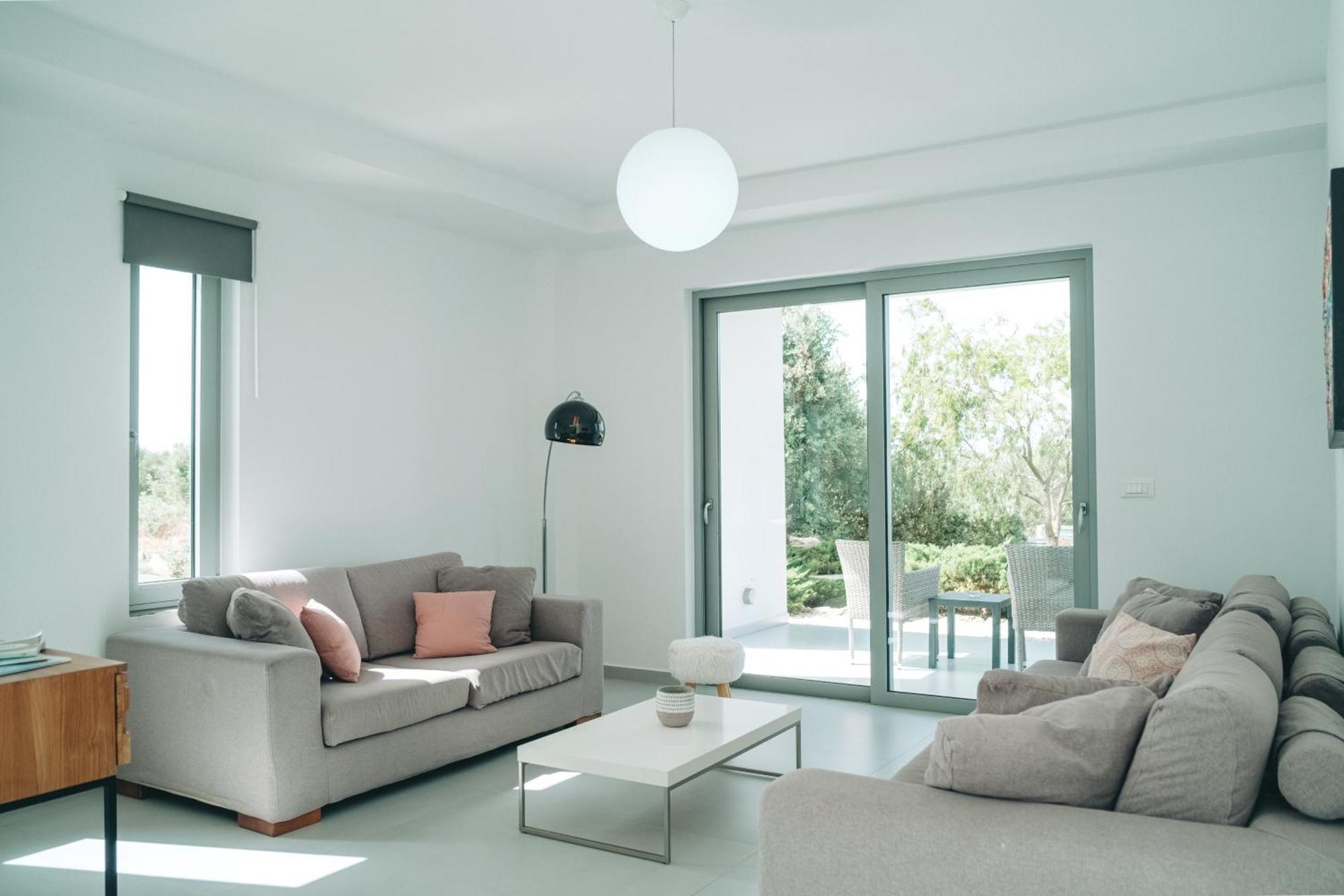 Helios A Modern Large Villa With Private Pool Set In A Quiet Location Sztavrósz Kültér fotó